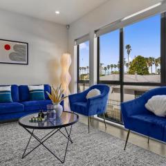 Riverside Modern Abobe with 2 Aircons and Parking