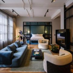 Luxe Executive Getaway 2 Bed 2 Bath