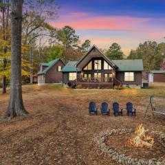 Whiskey Cove Lakefront 2 Fireplaces 2 FirePits