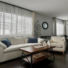 The Nest Manhattan Beach, Partial Ocean View