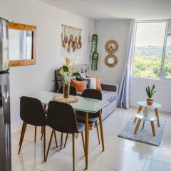 Acogedor Apartaestudio con Vista a la Ciudad y las Montañas - Zona Central - 1 Dormitorio Piso 14