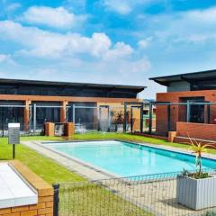 Spacious 2 bedroom, 2 bathroom unit