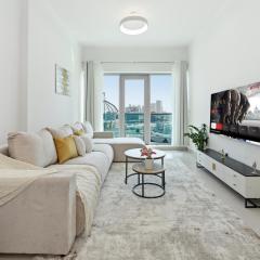 Premium 1BR Apartment with Balcony