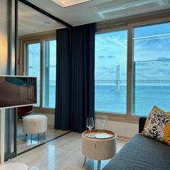 Ocean Front Apartment