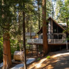 LeDome A-Frame Cabin w Sauna, Hot Tub, Fire Pit