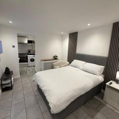 Studio One - Luxe CityStays