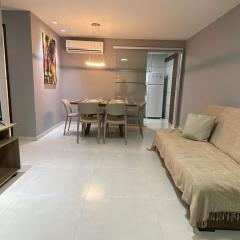 LC101-Apê lindo e econômico na praia Bessa p/8 pessoas