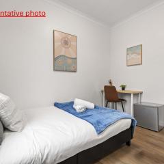 Inviting Double Room with Sunlit Comfort - Matraville - Shared Bathroom and Kitchen