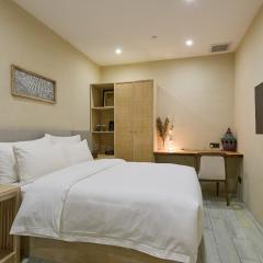 Huazhu Luxury Lotus Twilight Fossil Museum B&B