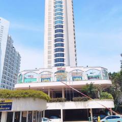 J Beach Suites At Rainbow Paradise