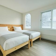 The Lobs 4, 6BR 4BATH 8 mins to Rusutsu Brand new 2025