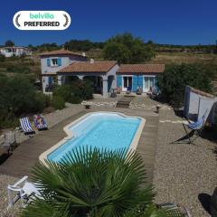 Stylish Family Villa in Félines