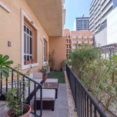StayShort -2BR Retreat with Private Terrace in JVC