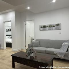 Modern 2-Bedroom Apartment in Luxury Home with Gym