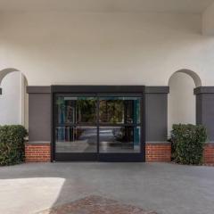 Days Inn by Wyndham Lincoln