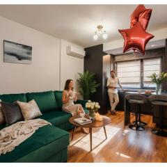 The Velvet by Blvd 44B5 - Premium City Retreat with Parking