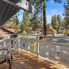 Bear Pause Retreat - Great Location in Big Bear