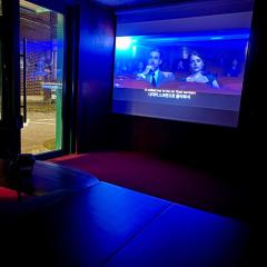 Hongdae, YG Entertainment Unique villa