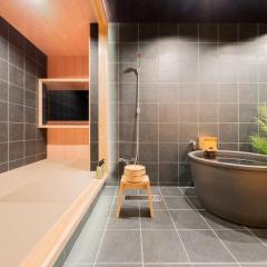 畳で整う貸切サウナ付きの一軒家 USjまで約10分 寝室6部屋 バスルーム3台