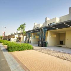 Aspin - 3BHK Family Townhouse - Near DWC Airport
