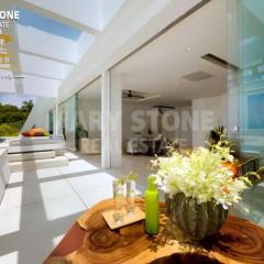 Villa Aqua 208 - 3BR Seaview