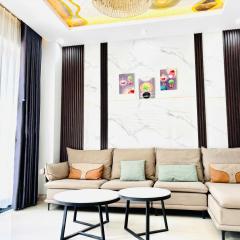 Sunrise Homestay with 4 Bedrooms