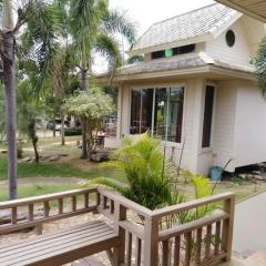 ขวัญใจปราณ รีสอร์ท