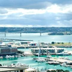 Gorgeous Seaview and Harbour View 2 BDR 2 BTH Apartment
