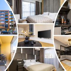 Two-Bedroom Apartments with Free Private Parking and 6min to Center