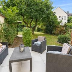 Moderne Traumwohnung mit Traumgarten