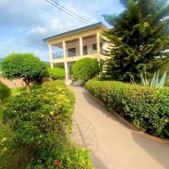 Ghouse room C Ideal For Friends family And Corporate