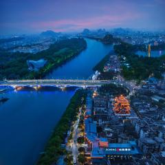 Yicheng Hotel Guilin Liangjiang Sihu East-West Alley Branch