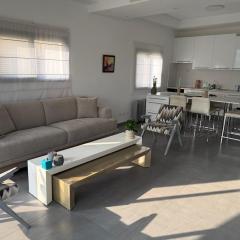 Lovely beachside by Sea U TLV