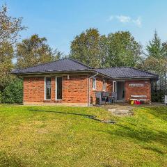 3 Bedroom Stunning Home In Tarm