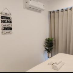 River Nest - Luxurious Couple 1bhk suites kharadi