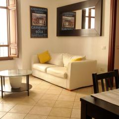 Sardinian Gallery Prenda