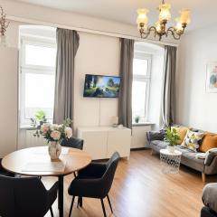 Stylish Vienna City Loft - Two Bed Rooms for 5 Person with cute Balcony