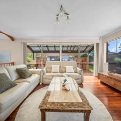 Chic Vibes Oasis Pool and Patio Comfort for Groups