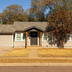 Cozy 4BR Family Home Near Texas Tech Campus