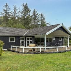 Lovely Home In Væggerløse With Sauna