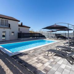 Awesome Home In Imotski