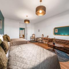 Royal Square View Residence