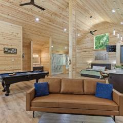 True Love Treehouse - Magic Above the Pines