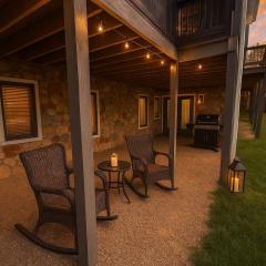 Compass Retreat - The Lower Suite