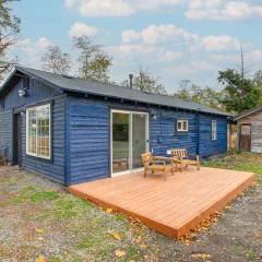 Hike, Fish and Explore Cozy Home in Otis Orchards!