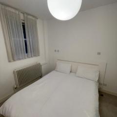 Pont Street Apartment by CMG