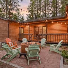Pristine Cabin on Wooded Lot. Fantastic Location Pool Table
