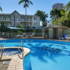 Mari Court 2BR Pool BBQ Netflix