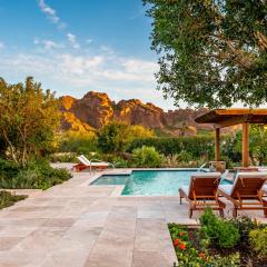 Private Paradise Valley Estate Swimming Nearby Golfing.