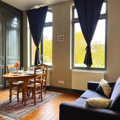 T2 spacieux & calme - vue jardin, Amiens centre